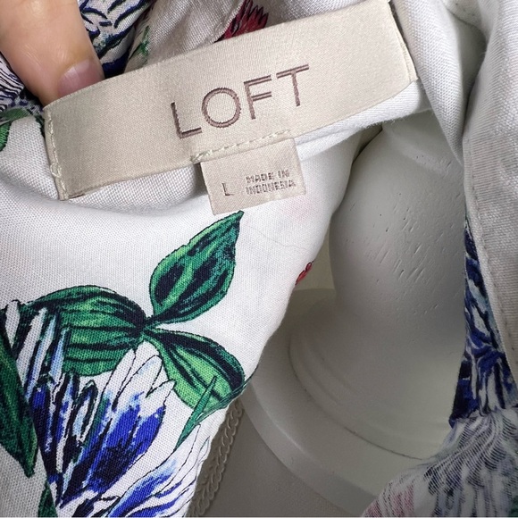 LOFT Floral Tie-Neck Blouse, Size Large - Vibrant Spring Print - Picture 6 of 7